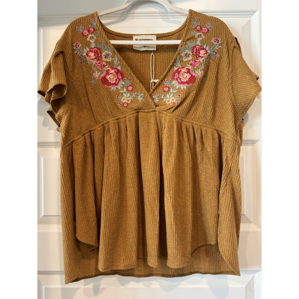 NWT Savanna Jane Mustard yellow/ Gold Embroidered V-neck Knit top 1X